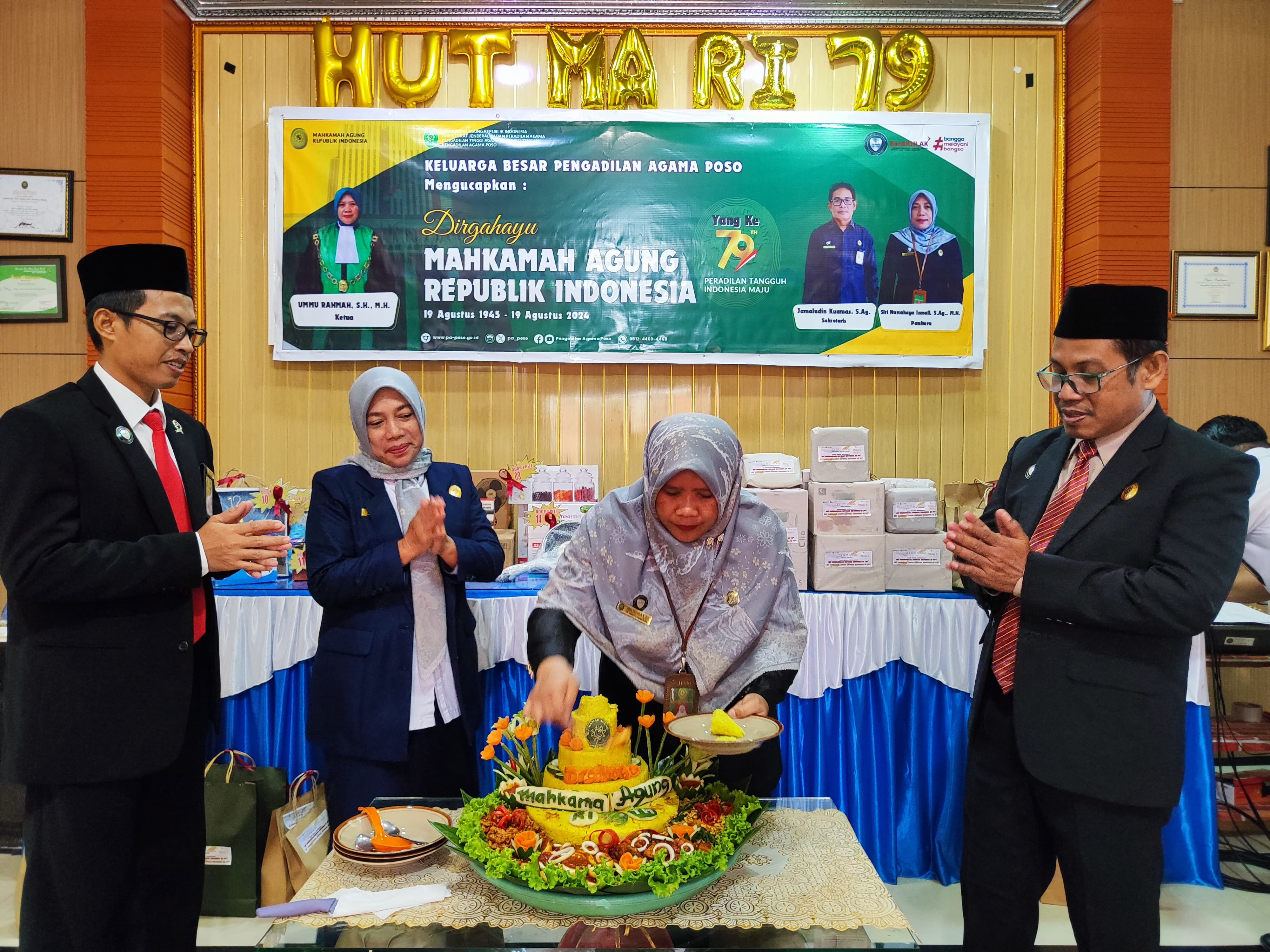 HUT MARI 7