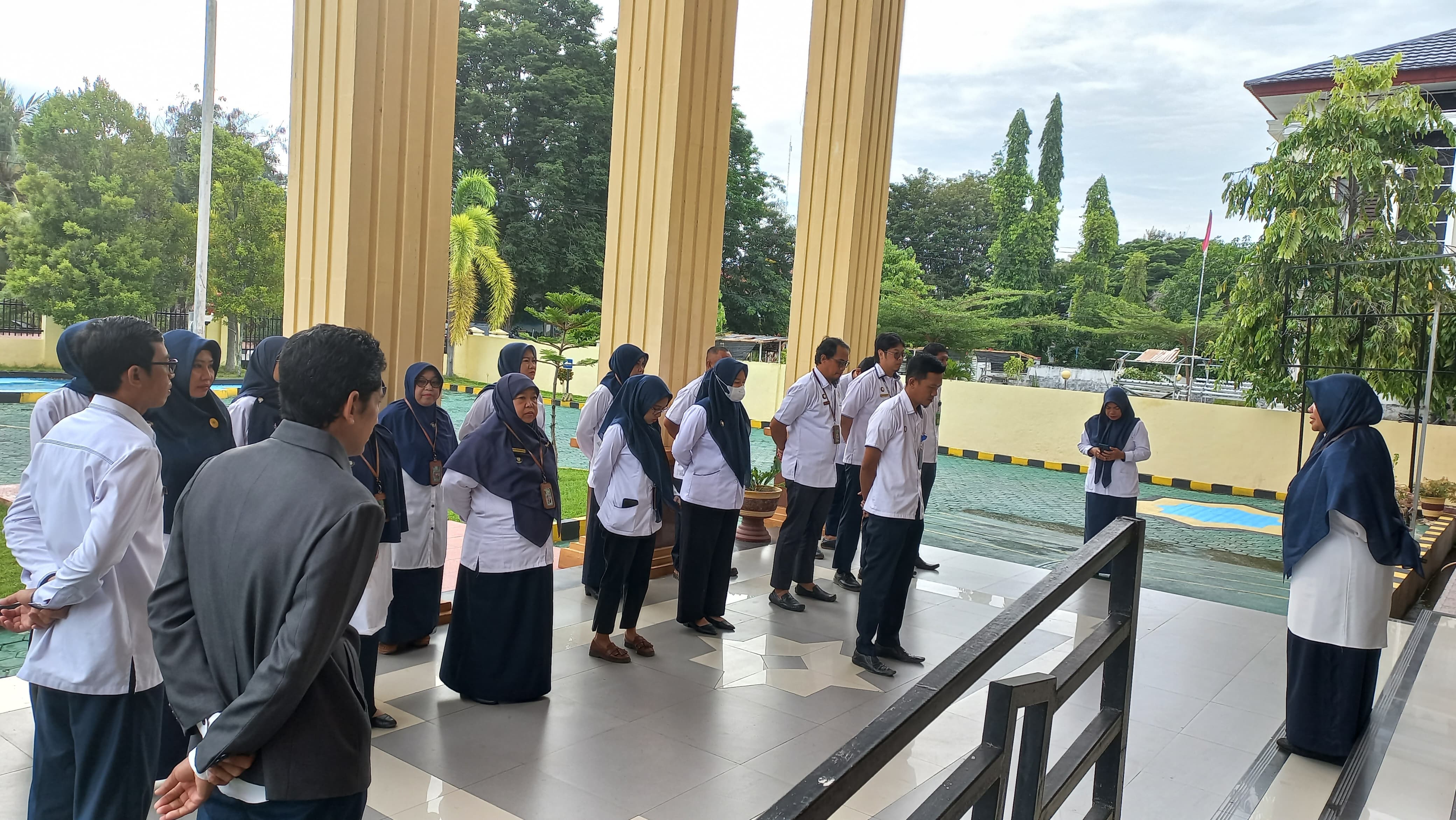 apel pagi