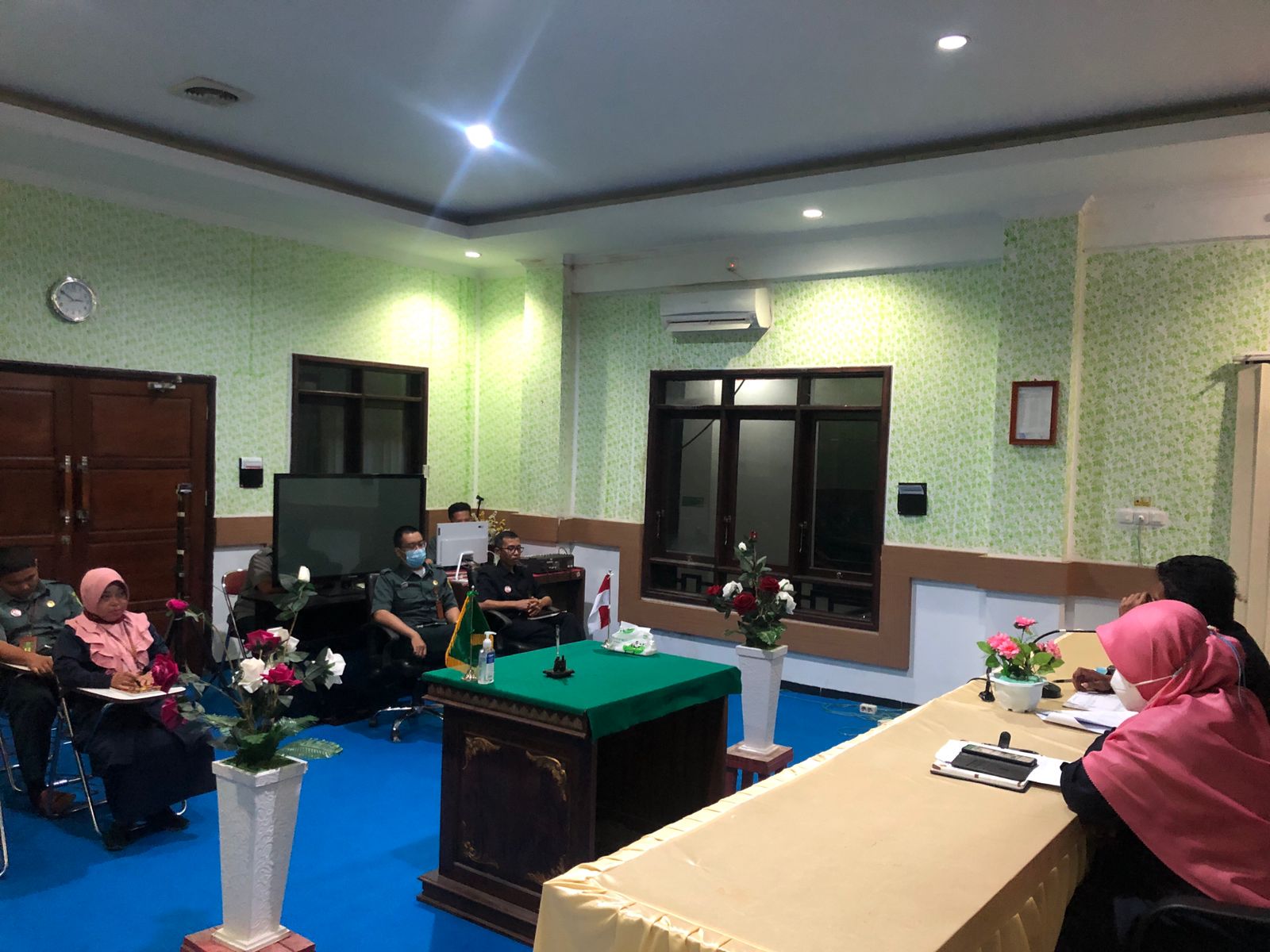 rapat1